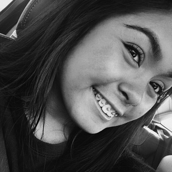 Meet your Posher, Sophina - Picture 1 of 1